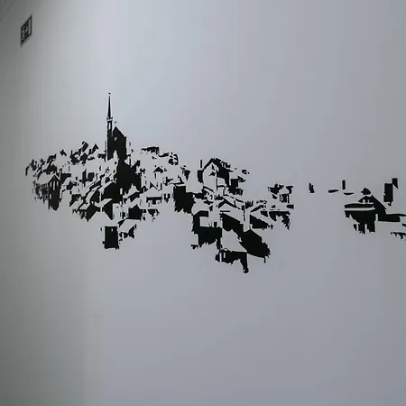 Middle Point Vandrarhem *