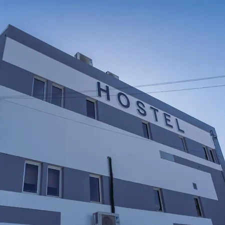 Хостел Middle Point *