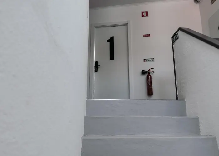 Middle Point Sardoal