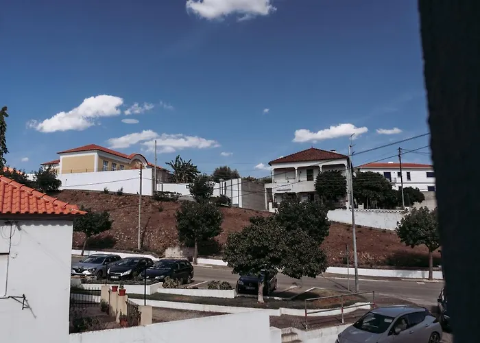 Middle Point * Sardoal